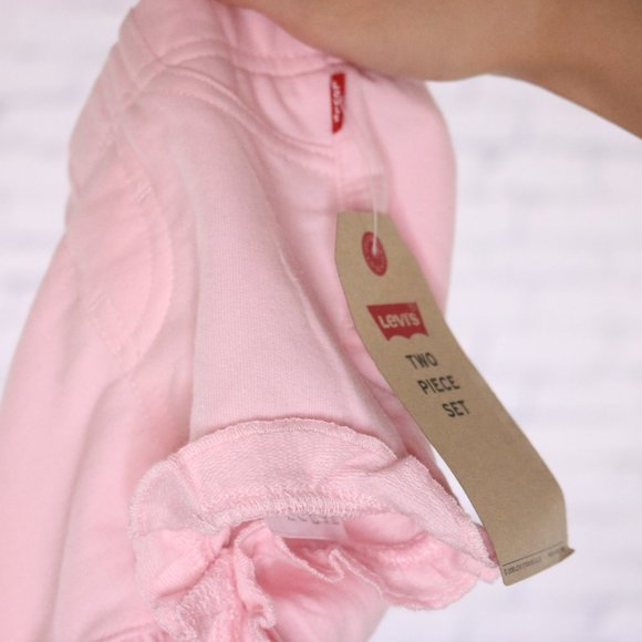 2/$20 NWT Levi's pink 2-3 month baby shorts b4 - Picture 4 of 6